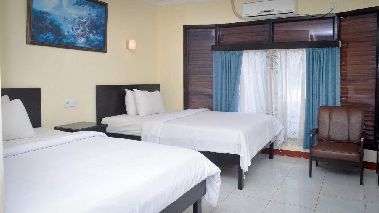 Uni Beach Hotel Pangandaran Dış mekan fotoğraf