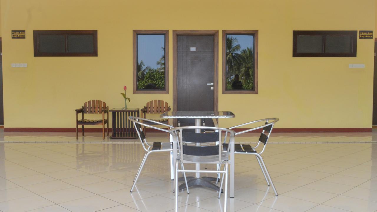 Uni Beach Hotel Pangandaran Dış mekan fotoğraf