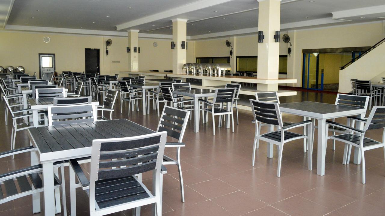 Uni Beach Hotel Pangandaran Dış mekan fotoğraf