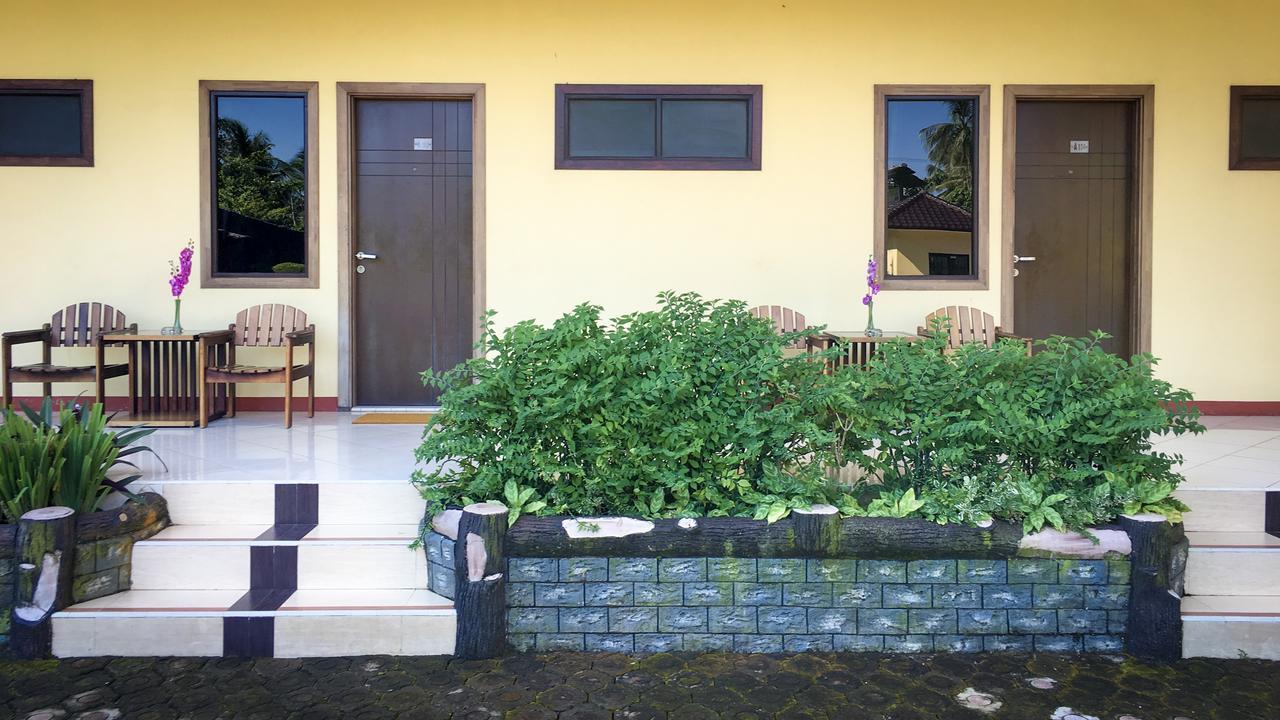 Uni Beach Hotel Pangandaran Dış mekan fotoğraf